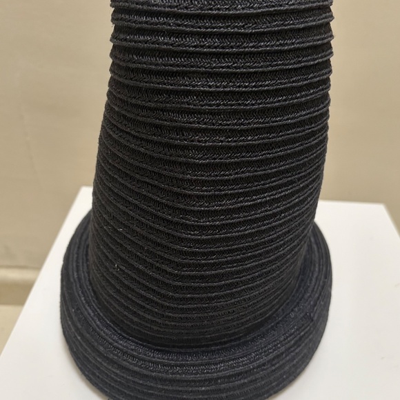 Esenshel Yoko Cuff Woven Hat - Picture 4 of 4